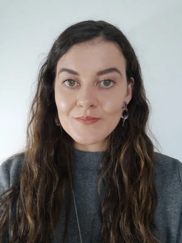 Roisin Nicholson, therapist working with miscarriage, stillbirth & pregnancy after loss
